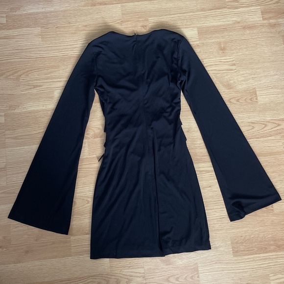 Zara Black Long - Flare Sleeve Mini Stretch Cut Out Dress Size XS - Picture 5 of 6